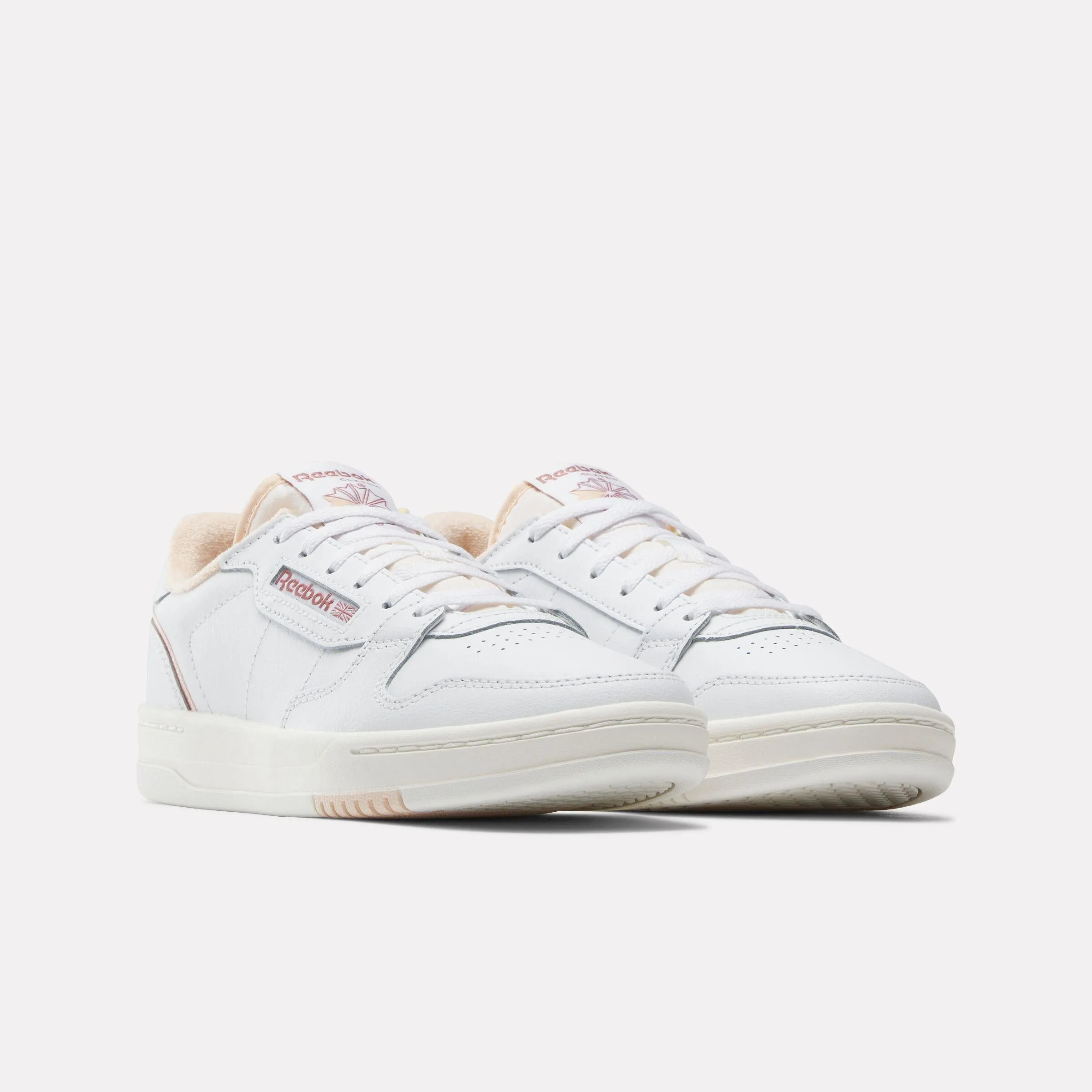 Reebok Footwear  Women's Phase Court  Reebok Classics Ftw Women White M